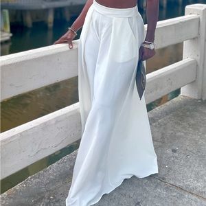 Wide leg pants